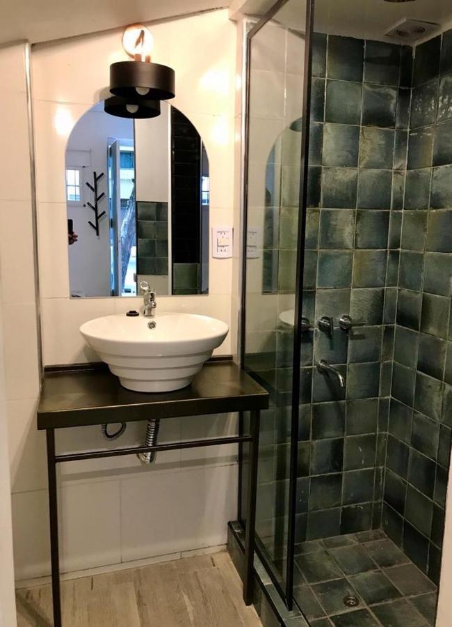 Monoambiente En Zona Residencial Lägenhet Mendoza Exteriör bild